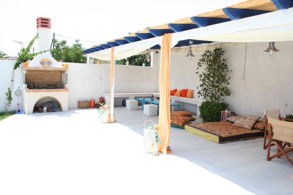 Helios Hotel Agia Marina  Экстерьер фото